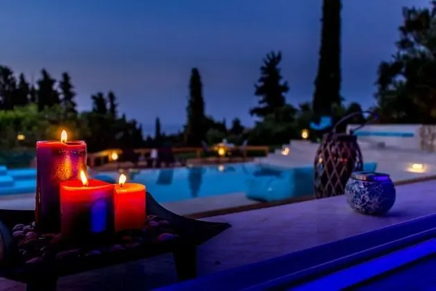 Luxury Villa, Deniz Manzaralı (Heated Pool & Spa)