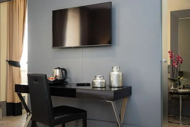 Junior Stüdyo Süit