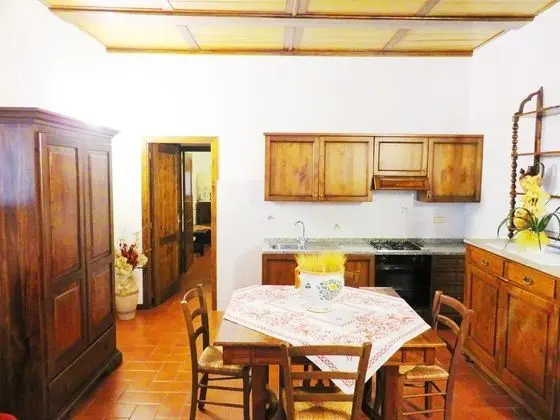 Apart Daire, Bahçe Manzaralı