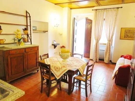 Apart Daire, Bahçe Manzaralı