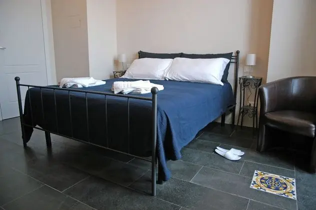 Deluxe Tek Büyük Yataklı Oda, Balkon, Kısmi Deniz Manzaralı (Nespolo)