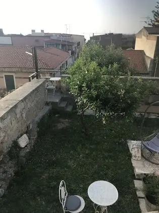 Deluxe Tek Büyük Yataklı Oda, Balkon, Kısmi Deniz Manzaralı (Nespolo)