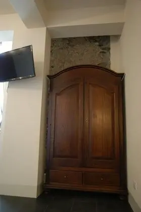 Üç Kişilik Oda (Arancia Amara)