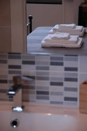 Üç Kişilik Oda (Arancia Amara)