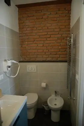 Üç Kişilik Oda (Arancia Amara)