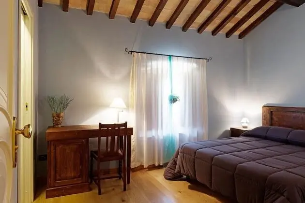 Classic Tek Büyük Yataklı Oda