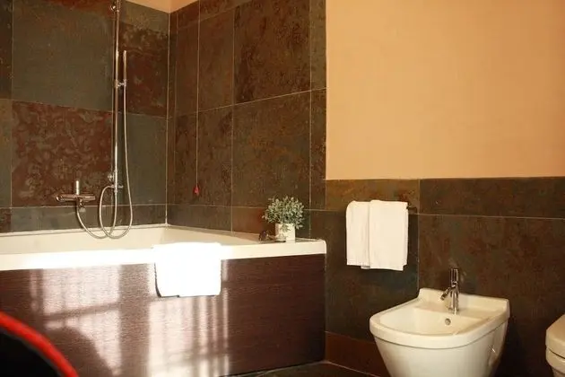 Classic Tek Büyük Yataklı Oda