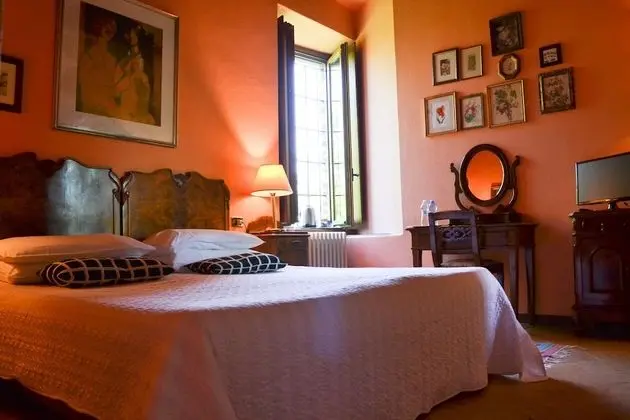 Classic Tek Büyük Yataklı Oda (Rossa)