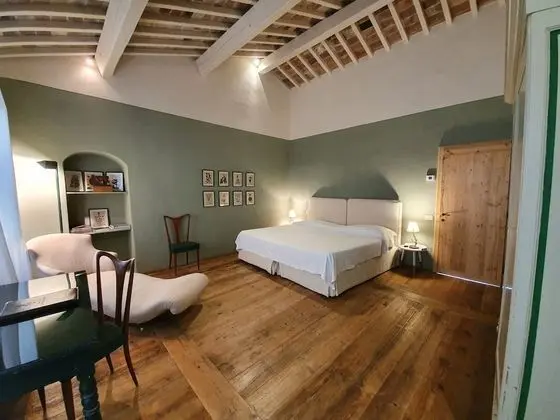 Superior Tek Büyük veya İki Ayrı Yataklı Oda