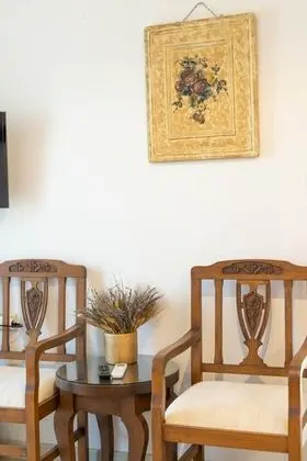 Classic Tek Büyük Yataklı Oda