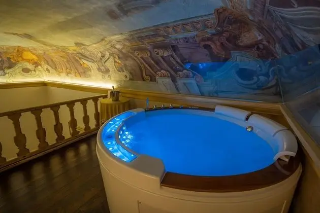 Royal Süit (up to 4 people)