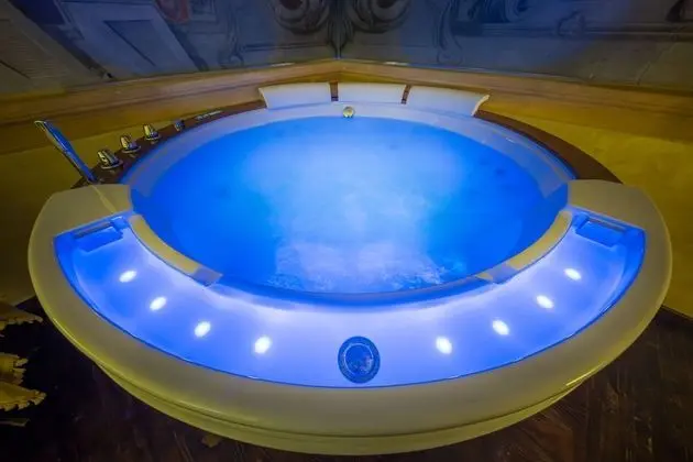 Royal Süit (up to 4 people)