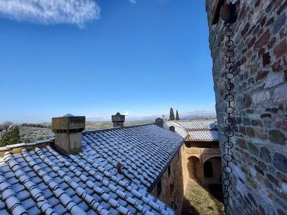 Tek Büyük veya İki Ayrı Yataklı Oda (Tower - I floor)