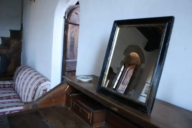 Tek Büyük veya İki Ayrı Yataklı Oda (Tower - I floor)