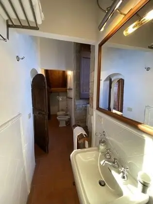 Tek Büyük veya İki Ayrı Yataklı Oda (Tower - I floor)