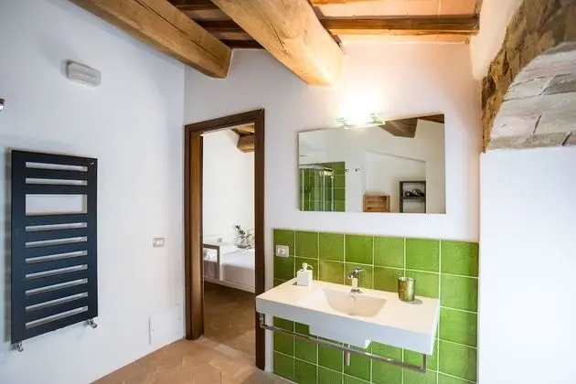 Deluxe Tek Büyük Yataklı Oda (Silentivm)