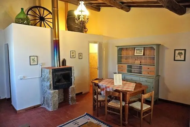 Apart Daire, Havuz Manzaralı