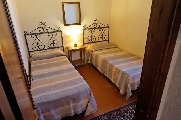 Basic İki Ayrı Yataklı Oda, 2 Yatak Odası, Küçük Mutfak, Avlu Manzaralı