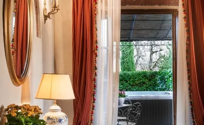 Suite Jacuzzi Garden
