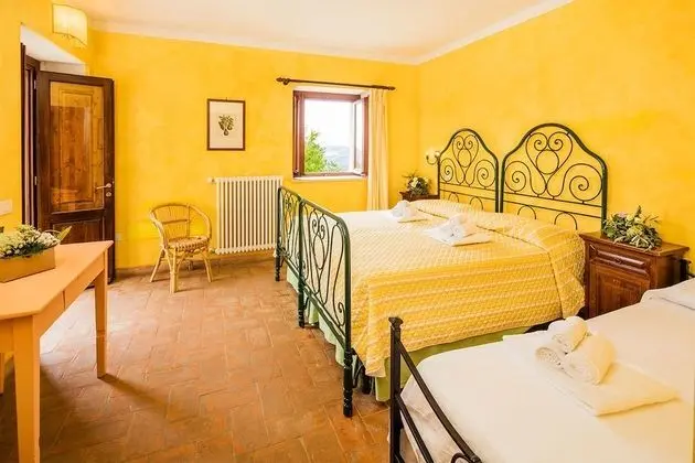 Classic Tek Büyük veya İki Ayrı Yataklı Oda