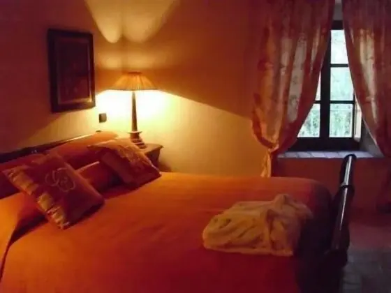 Classic Tek Büyük Yataklı Oda