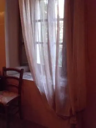 Classic Tek Büyük Yataklı Oda