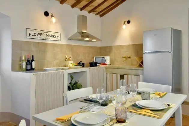 Apart Daire, Bahçe Manzaralı