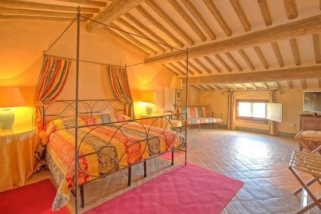 Panoramic Apart Daire, Birden Çok Yatak Odası (Castello Leopoldo)