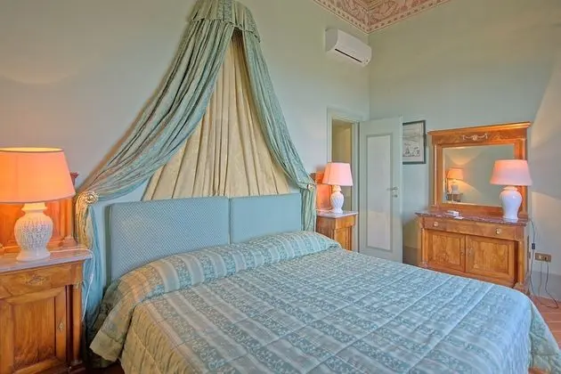 Panoramic Apart Daire, Birden Çok Yatak Odası (Castello Leopoldo)