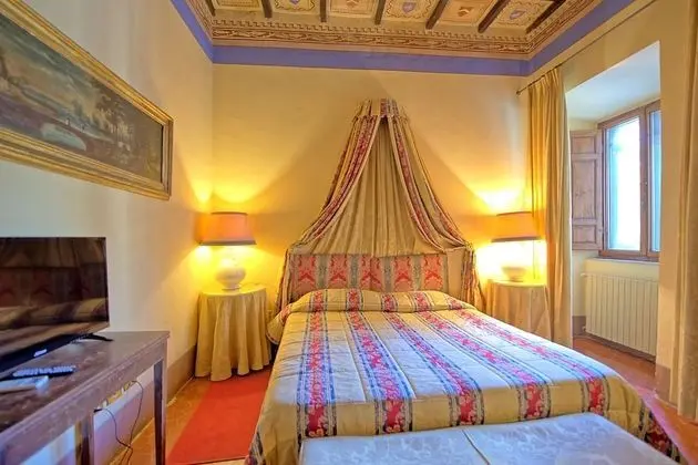 Panoramic Apart Daire, Birden Çok Yatak Odası (Castello Leopoldo)