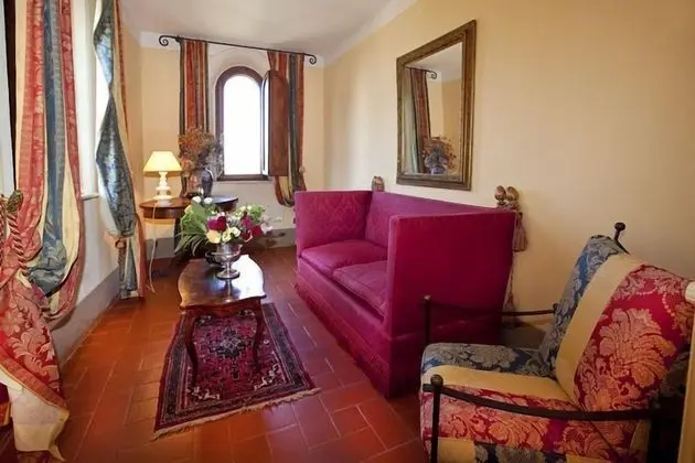 Panoramic Apart Daire, Birden Çok Yatak Odası (Castello Leopoldo)