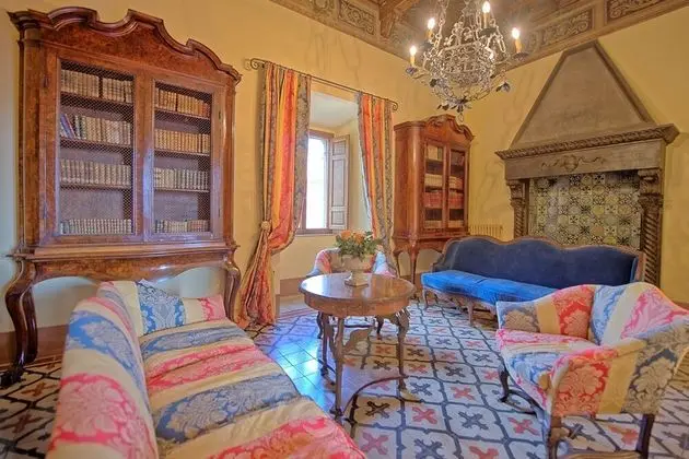 Panoramic Apart Daire, Birden Çok Yatak Odası (Castello Leopoldo)