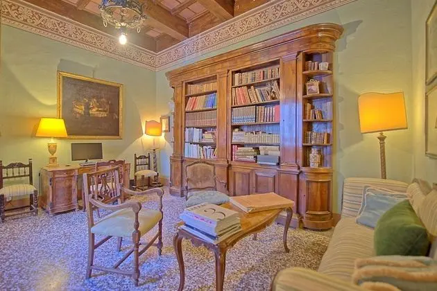 Panoramic Apart Daire, Birden Çok Yatak Odası (Castello Leopoldo)