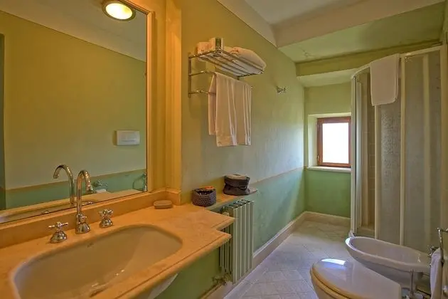 Panoramic Apart Daire, Birden Çok Yatak Odası (Castello Leopoldo)