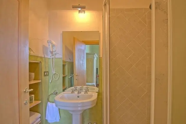 Panoramic Apart Daire, Birden Çok Yatak Odası (Castello Leopoldo)