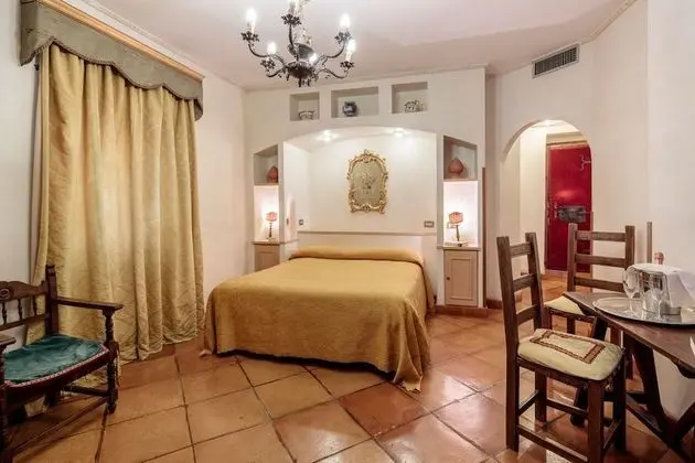 Superior Tek Büyük veya İki Ayrı Yataklı Oda (Borghetto Annex)