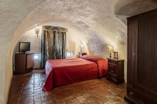 Superior Tek Büyük veya İki Ayrı Yataklı Oda (Castello - up to 3 people)