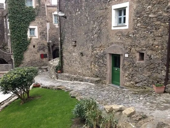 Ev, 2 Büyük (Queen) Boy Yatak