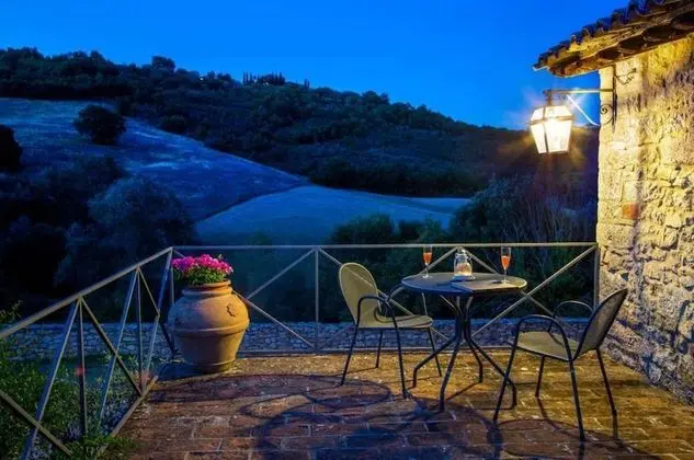 Deluxe Tek Büyük Yataklı Oda, Sıcak Su Küveti