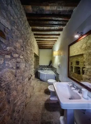 Deluxe Tek Büyük Yataklı Oda, Sıcak Su Küveti