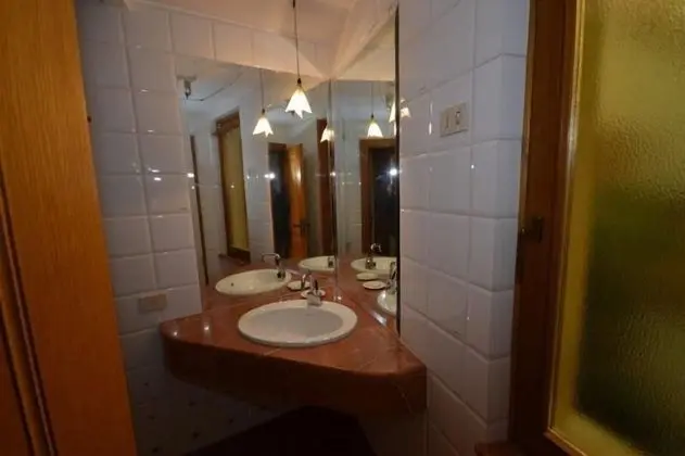 Panoramic Villa, 4 Yatak Odası, Göl Manzaralı, Göl Kenarı