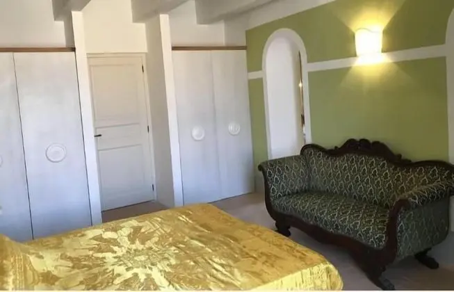 Comfort Tek Büyük Yataklı Oda