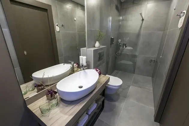 Standard Tek Büyük veya İki Ayrı Yataklı Oda