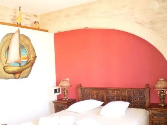 Tek Büyük veya İki Ayrı Yataklı Oda, Deniz Manzaralı