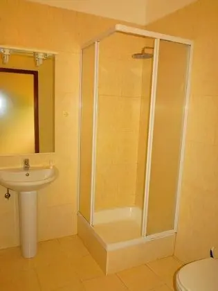 Standard Oda, 1 Çift Kişilik veya 2 Tek Kişilik Yatak