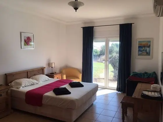 Villa, 4 Yatak Odası, Şömine