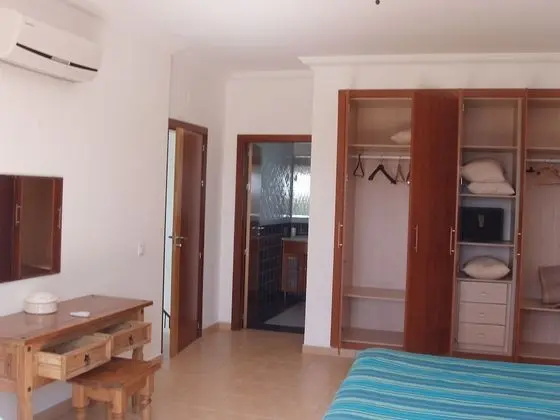 Villa, 4 Yatak Odası, Şömine