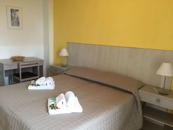 Tek Büyük veya İki Ayrı Yataklı Oda