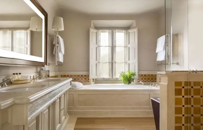 Luxury Villa (Castello)