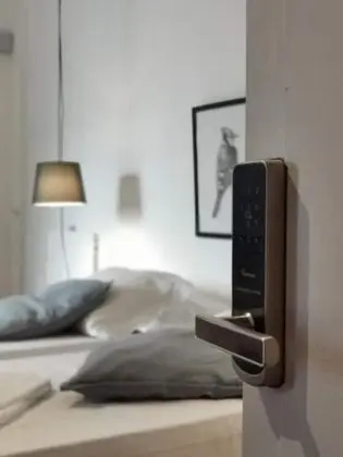 Tek Büyük veya İki Ayrı Yataklı Oda, Özel Banyo